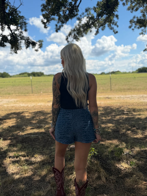 Crocodile Blues skort