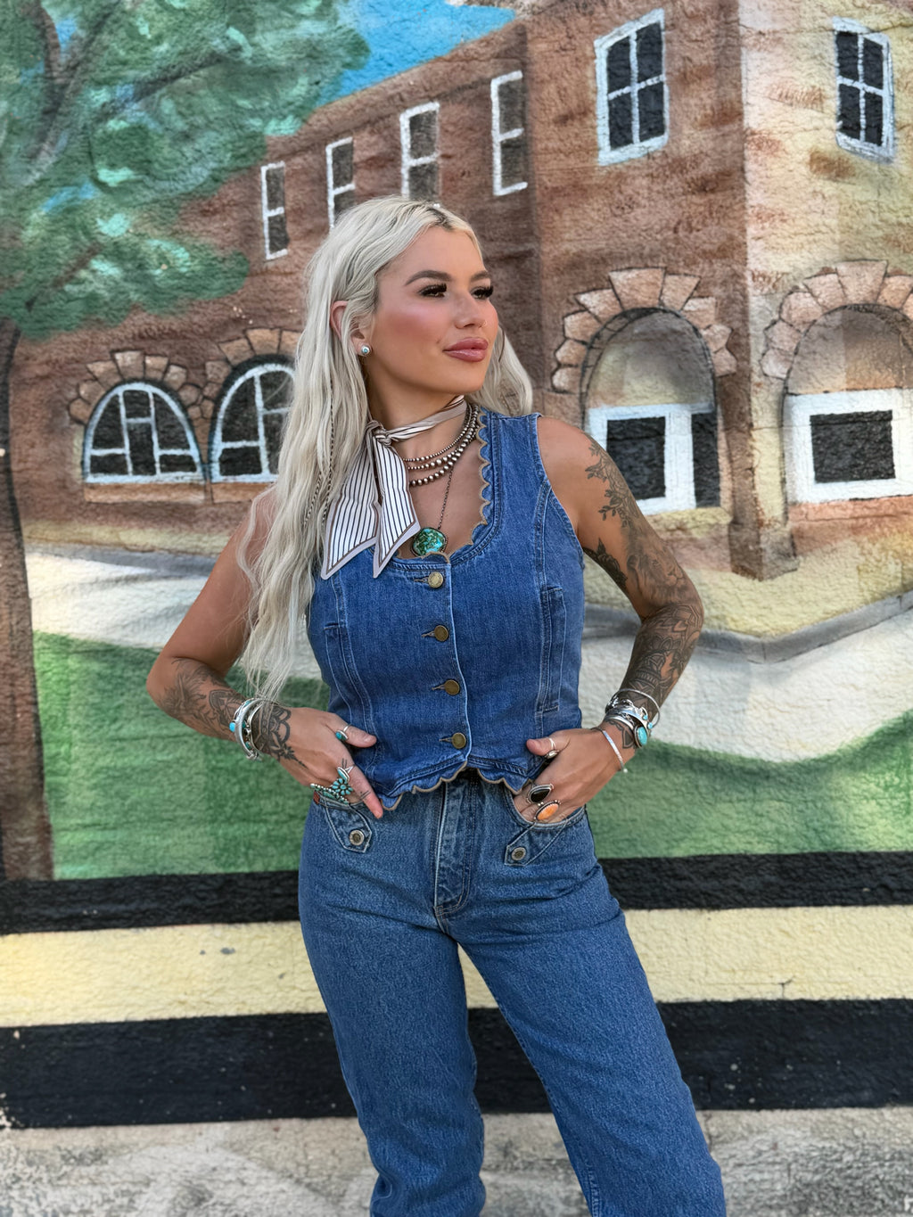 The Scalloped Spur Vest