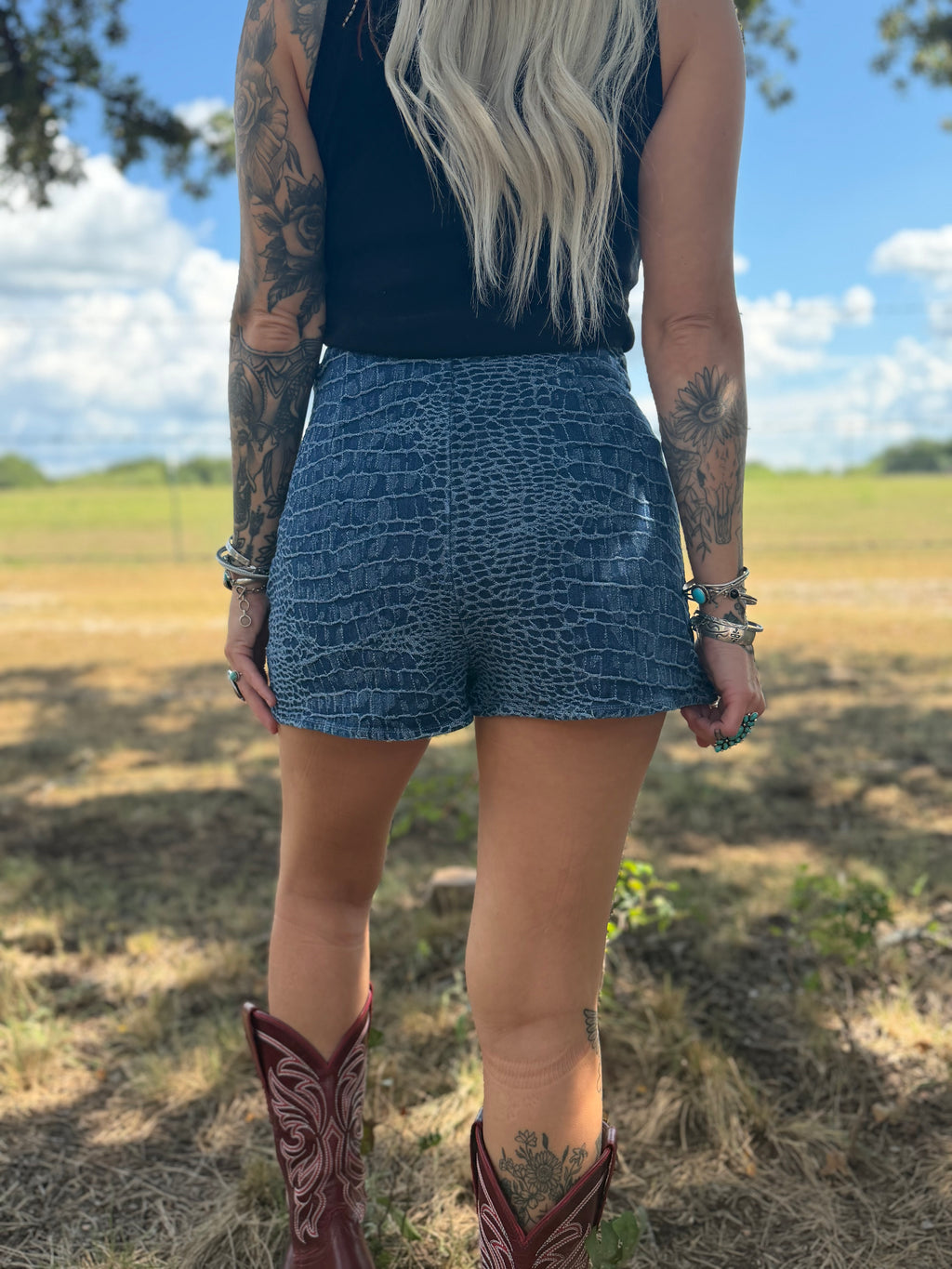Crocodile Blues skort